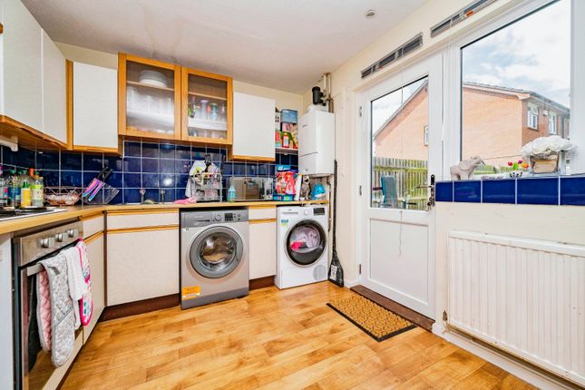 Terraced house for sale in Nash Close, Houghton Regis, Dunstable, Bedfordshire