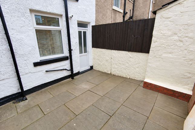 3 Filey Street, Rochdale photo 4