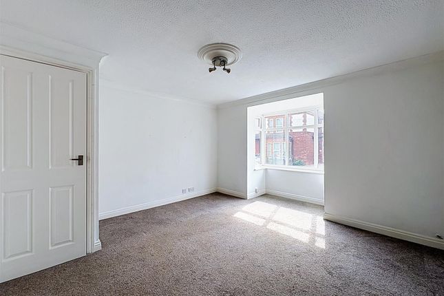 Flat 1, Clifford Court, Hornsea photo 2