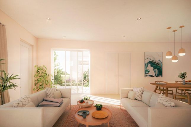 Plot 5, 49 Ravensbourne Park, London photo 3