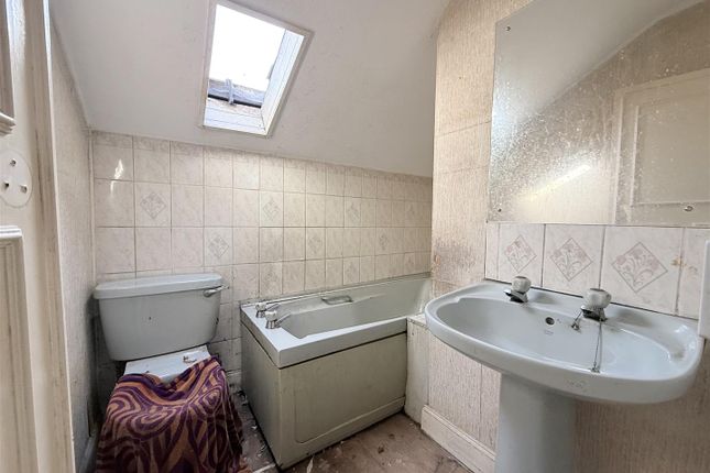 13, Taylor Street, Clydebank photo 3