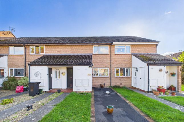 1-bed flat on Tuckmill, Clevedon, £180,000
