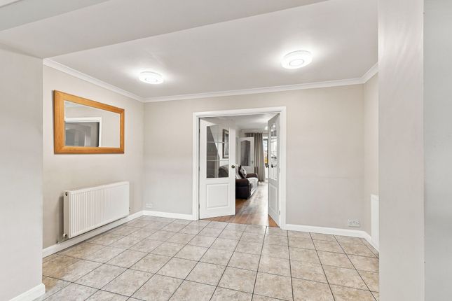 4 Bentinck Close, Worksop photo 4