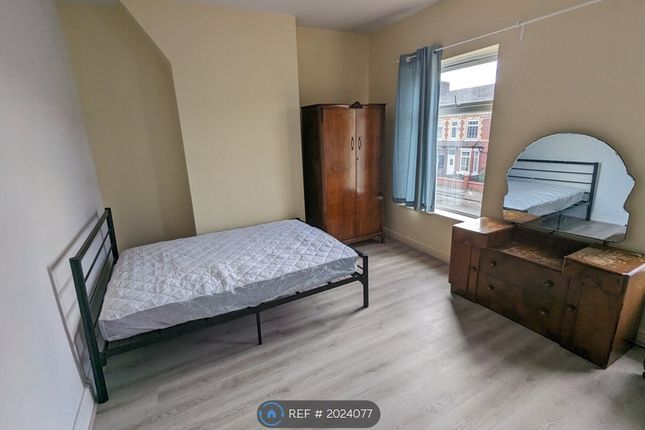 Thumbnail Room to rent in Gerald Road, Salford