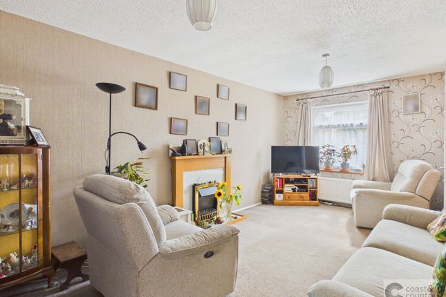 1 Valley Path, Newton Abbot photo 3