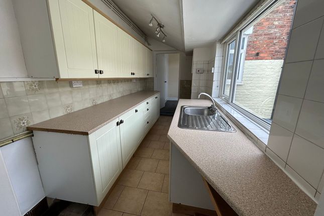 Terraced house for sale in Hall Lane, Kelsall