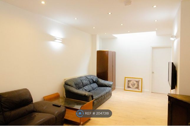 Semi-detached house to rent in Old Moat Lane, Withington M20