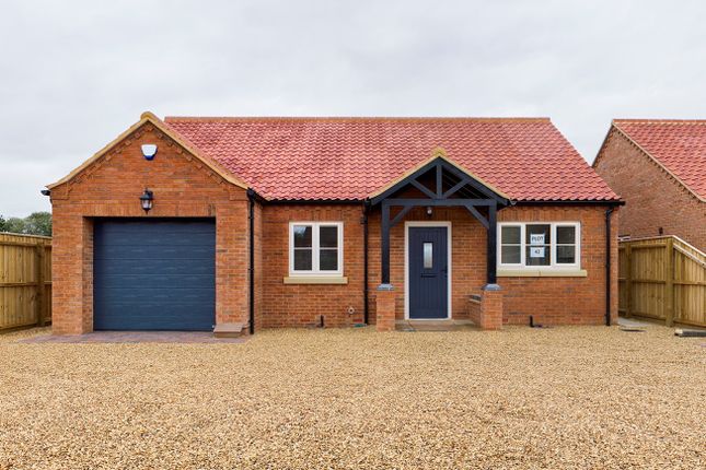Thumbnail Bungalow for sale in Hungate Road, Emneth, Wisbech