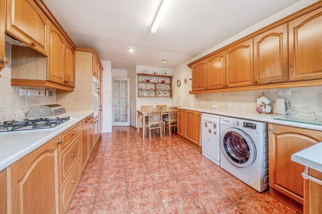 1, Heightington Place, Stourport-On-Severn photo 3