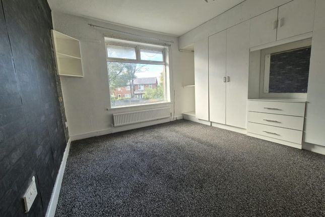 Chaseley Road, Rochdale photo 3