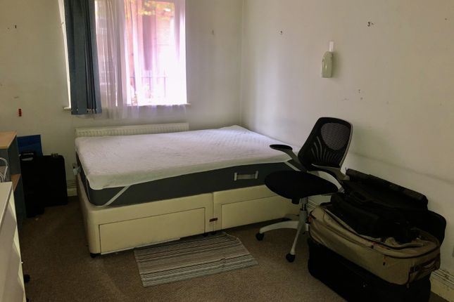 Flat 2,, Delta Court, Nottingham photo 5