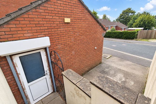 13, Sunnybank, Newport photo 3