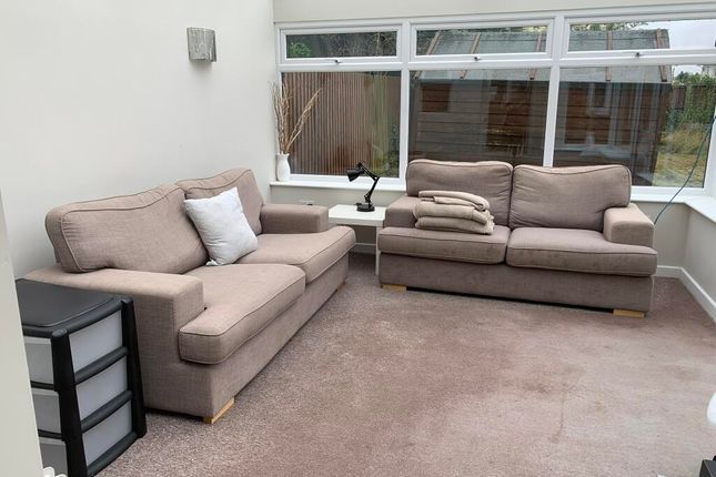 13, Scarnell Road, Norwich photo 3