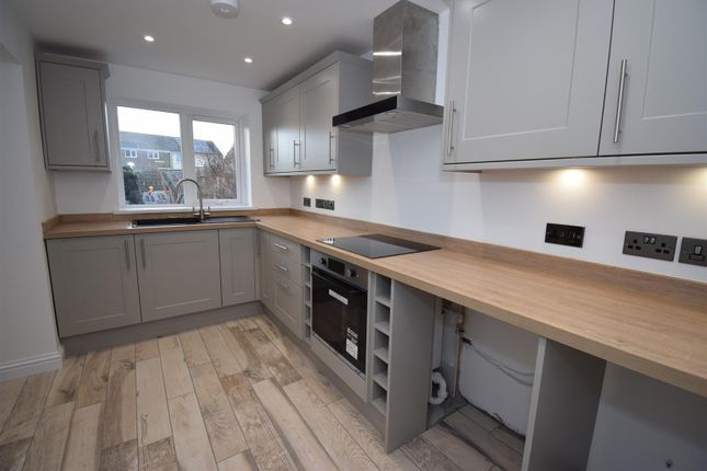 6, Tarragon Way, South Shields photo 3