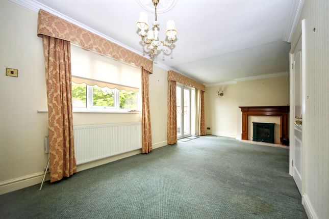 4 Windsor Road, Wigan photo 5
