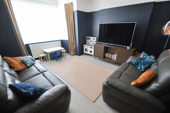 37, Fieldway, Wallasey photo 2