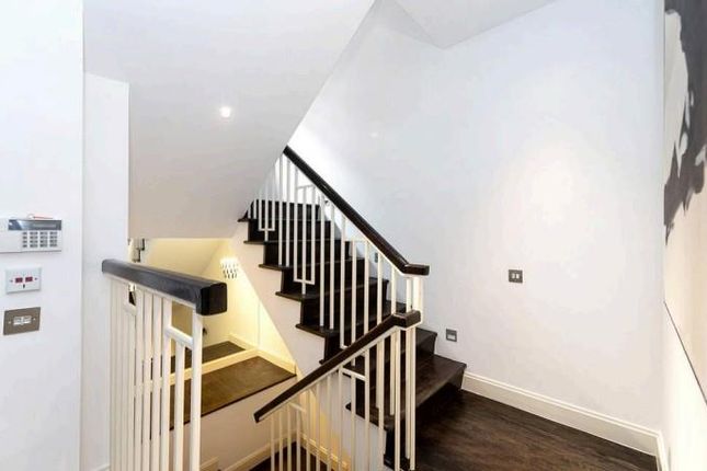 Property to rent in Gloucester Avenue, Primrose Hill