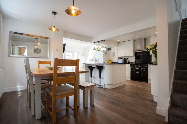 17 Duttons Close, Stratford-Upon-Avon photo 5
