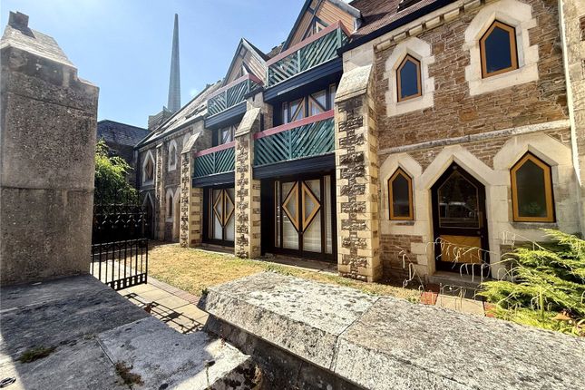 3, Garden Court, Clifton photo 4