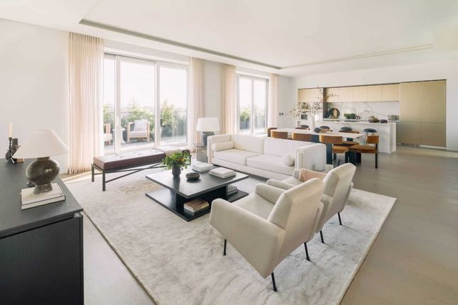 Penthouse for sale in Lillie Square, Fulham, London