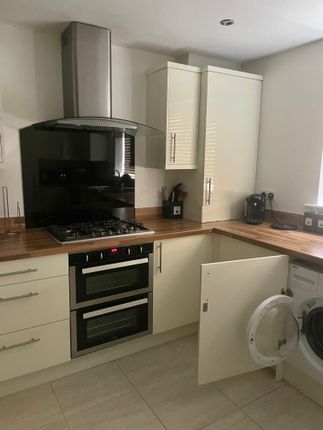 Terraced house to rent in Booth Holme Close, Bradford