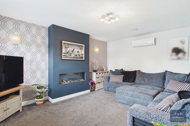 16, Edgeway Road, Wigan photo 2