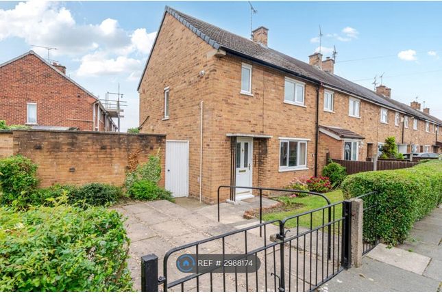Western Avenue, Blacon, Chester photo 2