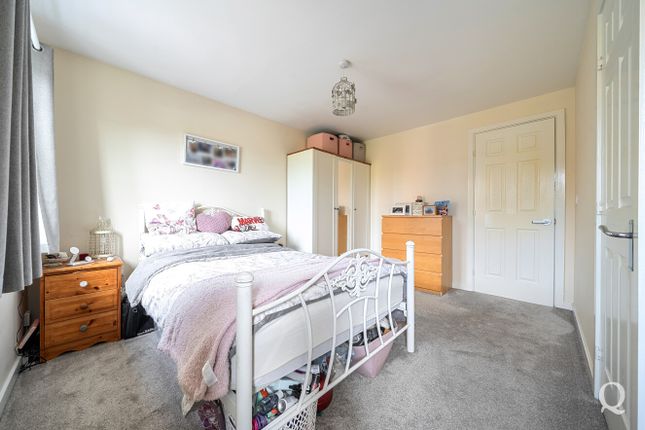 37, Samuel Drive, Sittingbourne photo 4