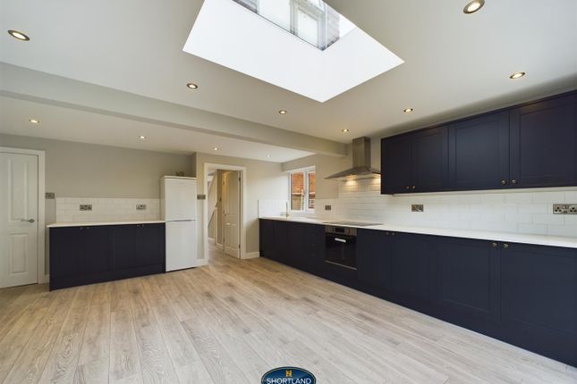 15, Beech Drive, Kenilworth photo 4