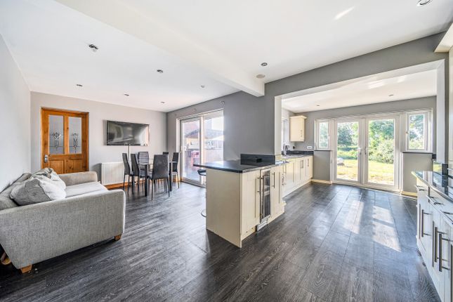 27, Tirlebank Way, Gloucestershire photo 4
