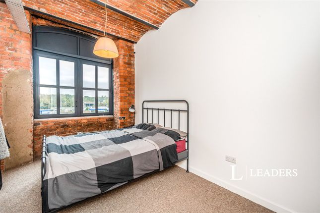 305, Meadow Mill, Water Street photo 4