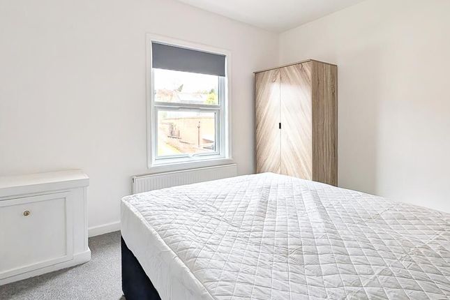 Room 3, 51A, Main Street, Nottingham photo 3