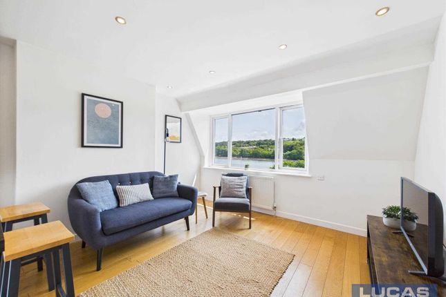 Flat 3 Wilmar, Beach Road, Menai Bridge photo 3