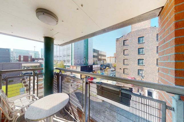 Flat for sale in The Quadrangle, 1 Lower Ormond Street, Southern Gateway