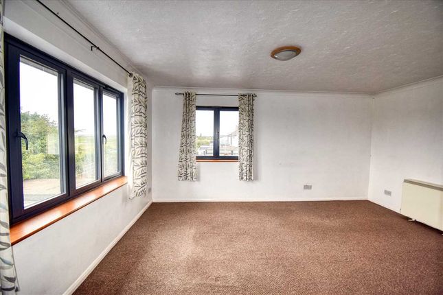 4, Mill Court, Walton on the Naze photo 4