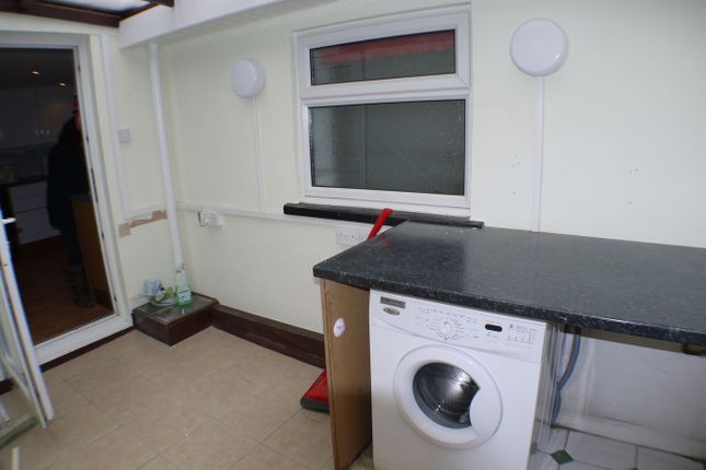 55, Mill Road, Gillingham photo 4