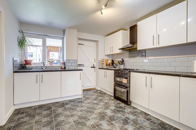 44, Beeleigh East Basildon, Basildon photo 4