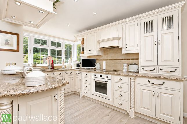Wellingtonia, Woodlands Close, Hoddesdon photo 3