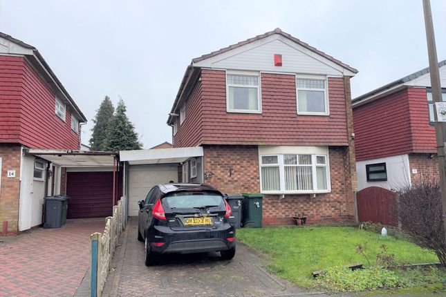 Thumbnail Semi-detached house to rent in St. Davids Close, West Bromwich, West Midlands