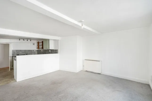 Flat 1, Porch House, Kingsbridge photo 3