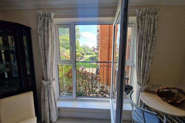 Pegasus Court, 88,5, Salterton Road, Exmouth photo 3