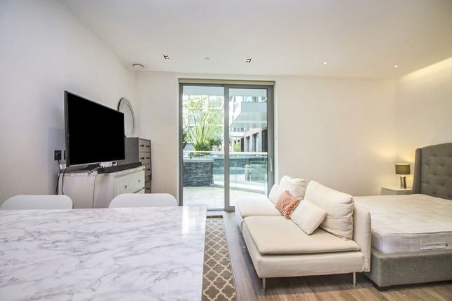 Studio to rent in Cashmere House, Goodman's Fields, Aldgate