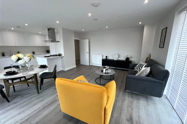 30, Pangea Court, Rainham photo 3