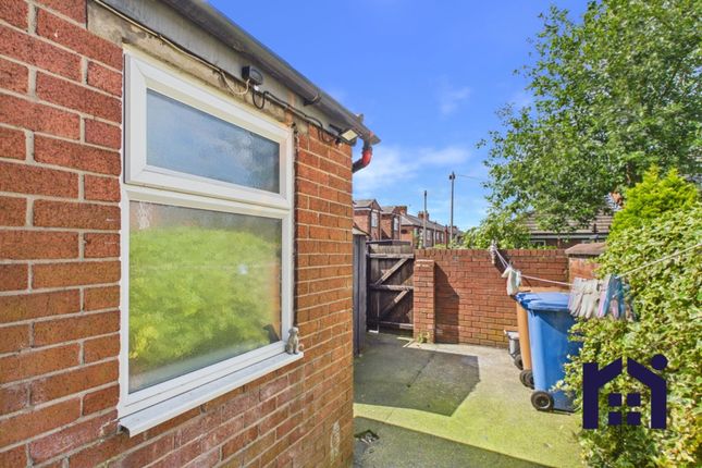 68 Kimberley Street, Chorley photo 4