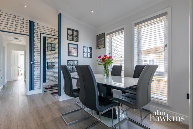 42, Lillybrook Estate, Lyneham photo 4