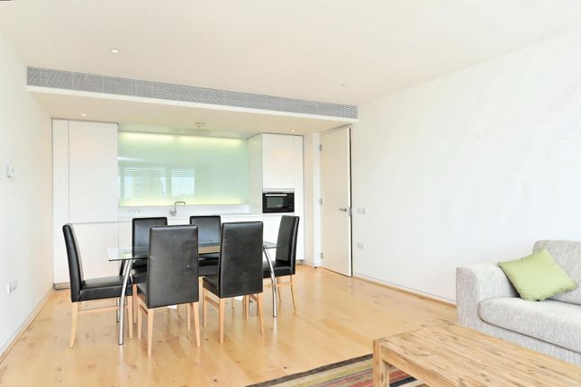 8, Albion Riverside Building, London photo 4