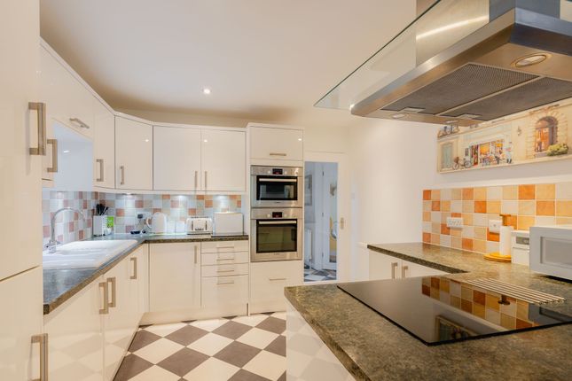 Stockwood, 4 Waie Gardens, Crediton photo 3