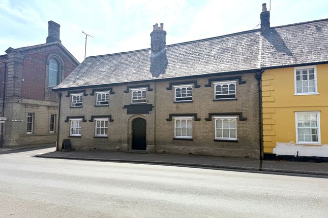 1-bed flat on Flat 1, 67 High Street, Ipswich, £700/mo