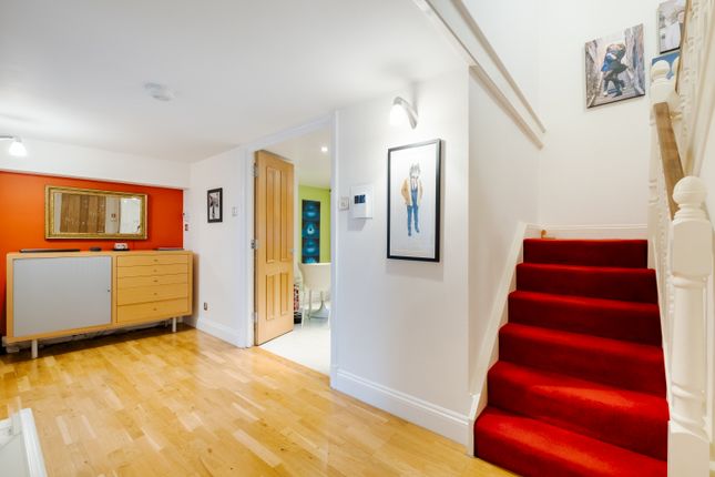 Flat for sale in Ludgate Hill, London