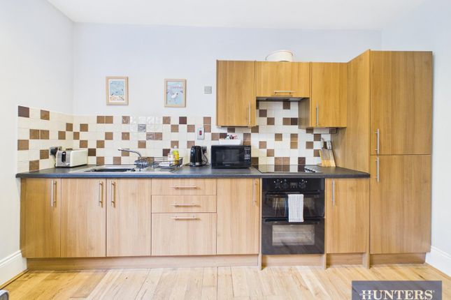 Apartment 16, The Moorings 9-10, The Beach, Filey photo 3